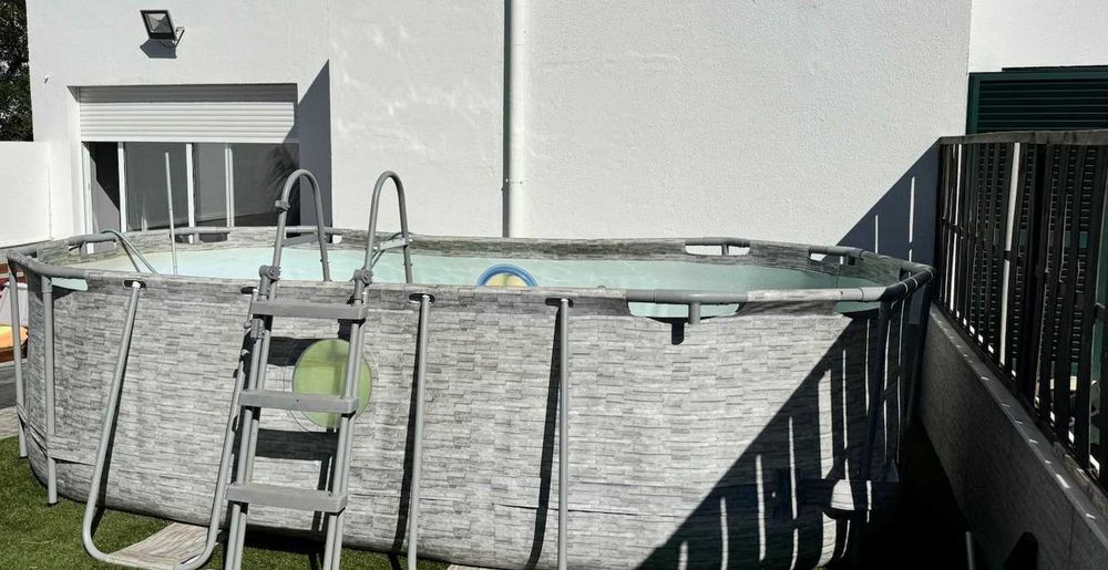 Piscina Bestway Power Steel Swim Vista (4,25m x 2,50m)