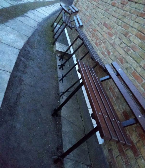 Лавочка на кладовище