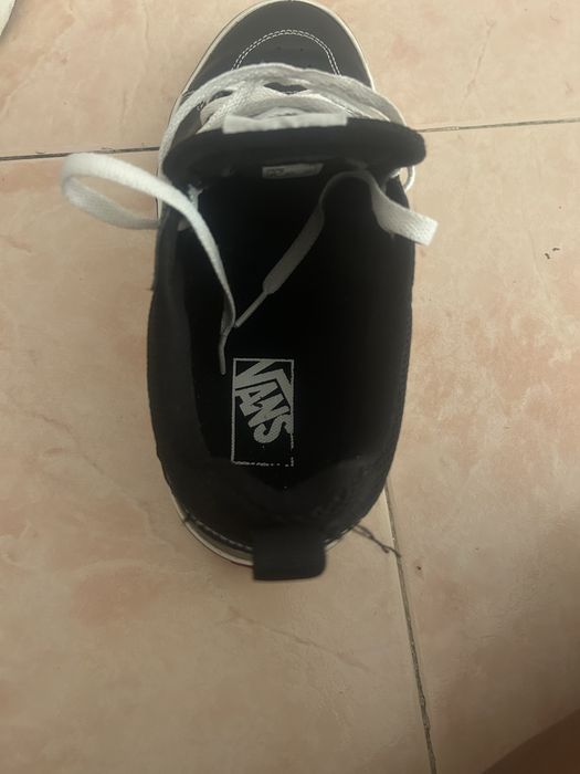 Vans preto e azul