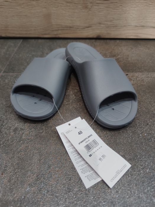 Klapki męskie 4F rozmiar 40