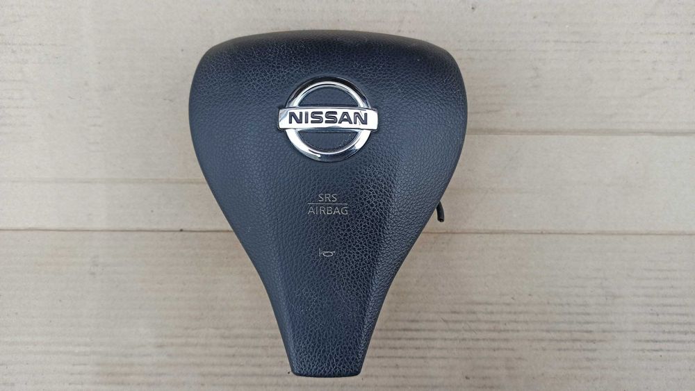 Nissan Navara D23 2014- deska konsola poduszki airbag pasy