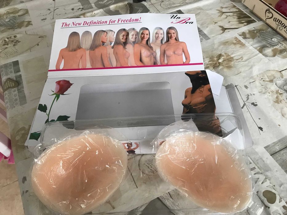 SOUTIEN SILICONE INVISIVEL UN BRA