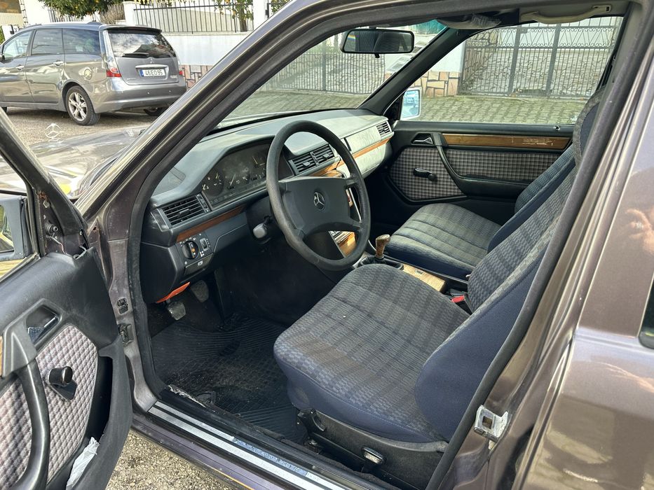 Mercedes 200D bom estado