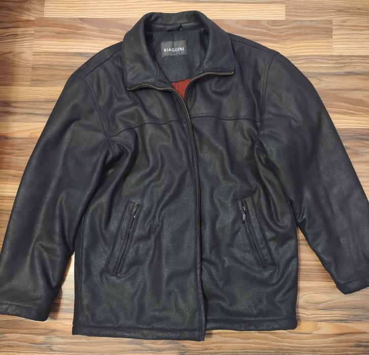 Продам Куртку  Biaggini
