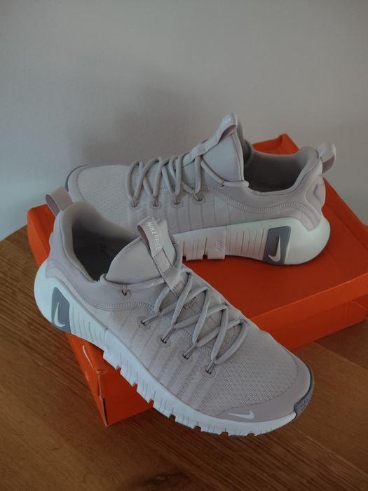 Nike/ Free Metcon 6/buty treningowe nowe rozmiar 42/27 cm