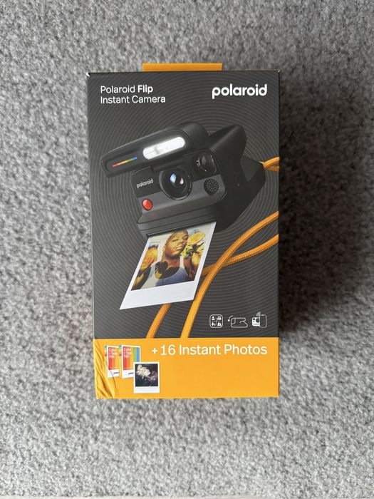 Камера Polaroid Flip Black + 16 фото новый комплект