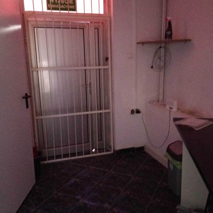 Lokal użytkowy przy ul. Rzgowskiej 62, 2 poziomowy 70 + 50 m2