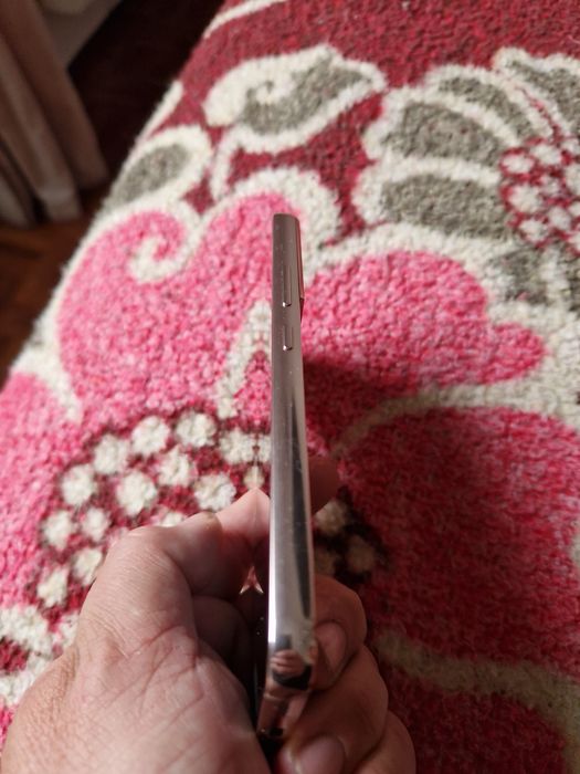 Samsung S22 impecável