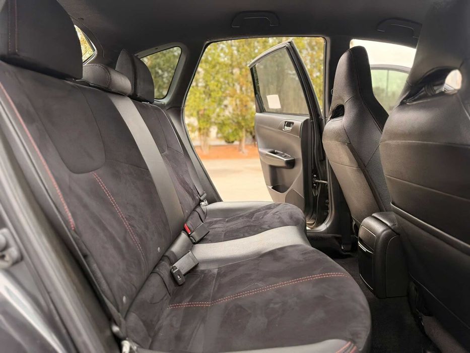Subaru Impreza WRX STI      2014