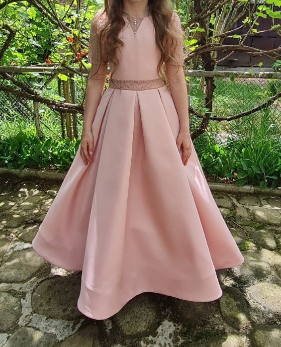 Випускне плаття для дівчинки