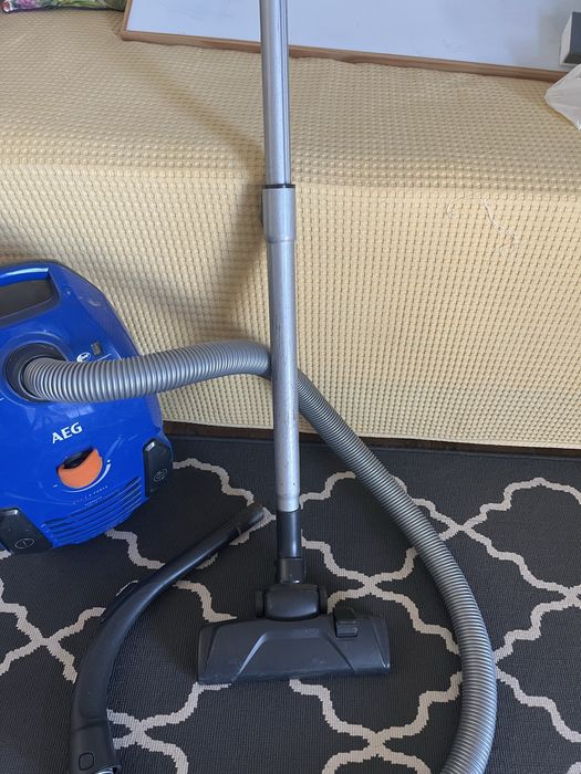 Aspirador marca AEG