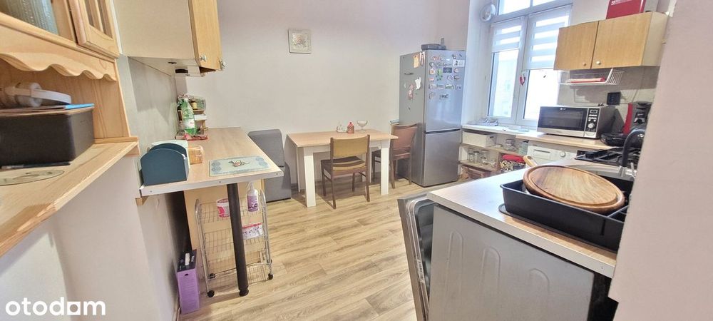 Przytulne 2 pokojowe blisko Centrum/ zadbana kamienica - Widok 2