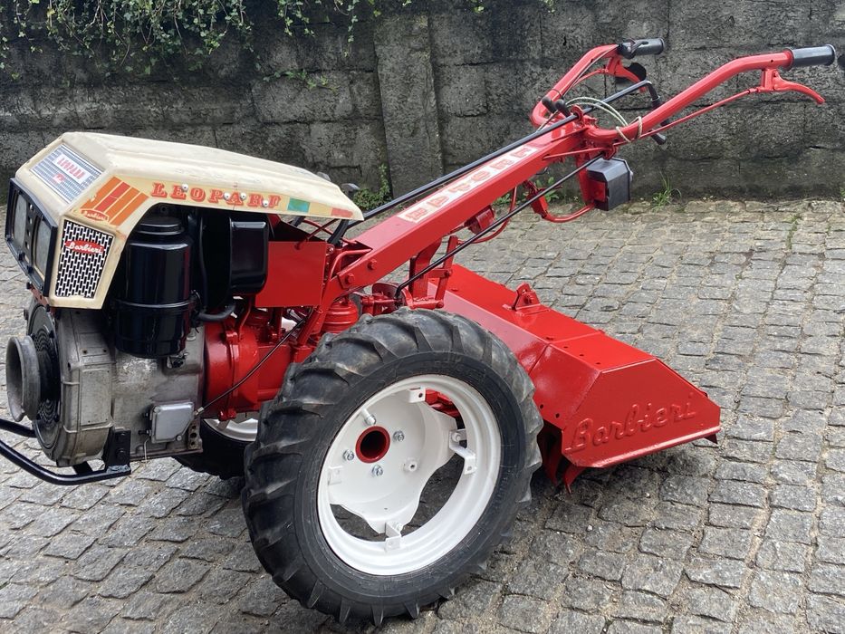 Motocultivador barbieri lombardini 14cv com fresa
