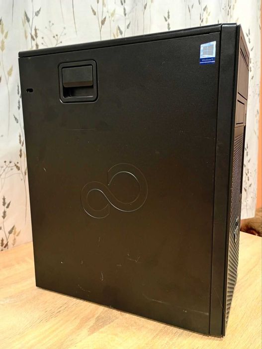 4-х ядерний ПК Fujitsu на Intel Core i3-8100/8 Гб DDR4/SSD 128 Гб