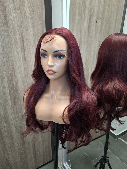 Długa Bordowa Kręcona Peruka Na Koronkowej Siateczce Lace Front Wig