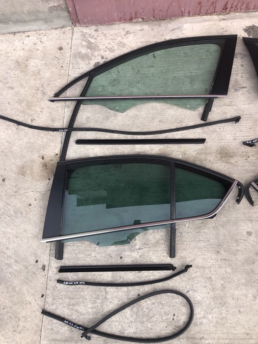 Скло Шкода Октавія А7