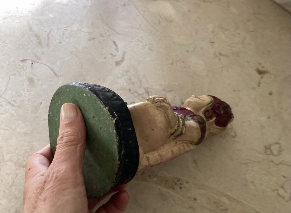 Estatueta de Buda jovem- NOVO