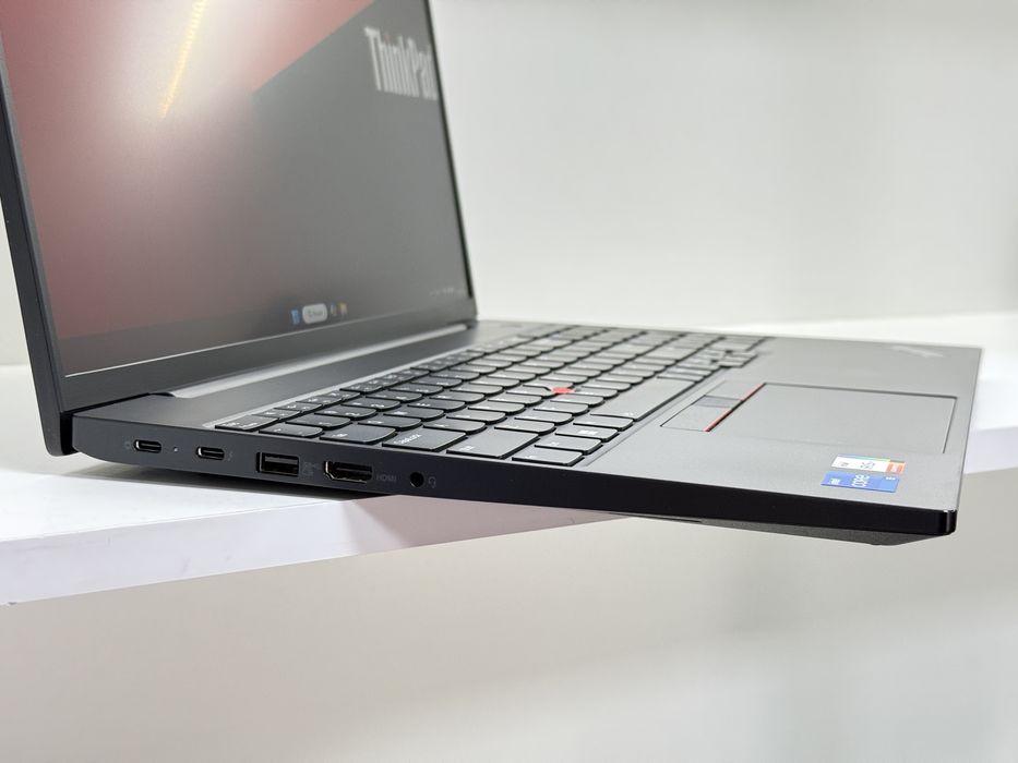 Професійний Lenovo ThinkPad E16 | i5-1335U + IRIS Xe | 16" FHD IPS | RAM 16Gb SSD 256Gb