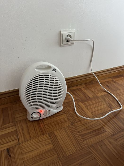 Heaters/Fans447234218520760321