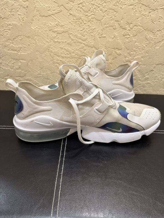 Nike Air Max Infinity