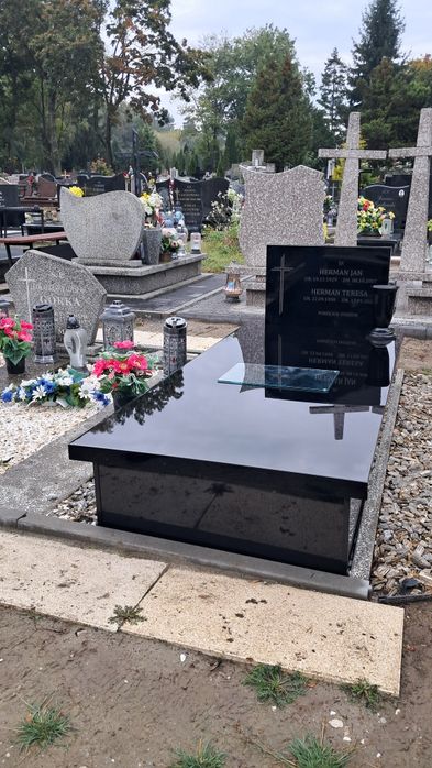 Nagrobki kompozytowe 3099 zł z montażem Cały Kraj -Promocja