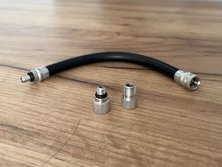 Zestaw adapterow do pompowania