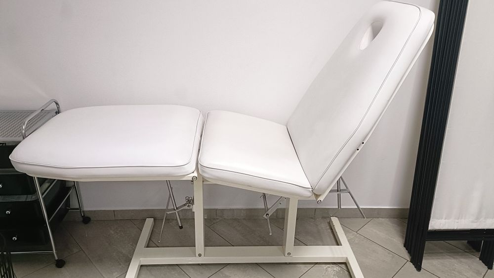 Fotel kosmetyczne łóżka kosmetyczne