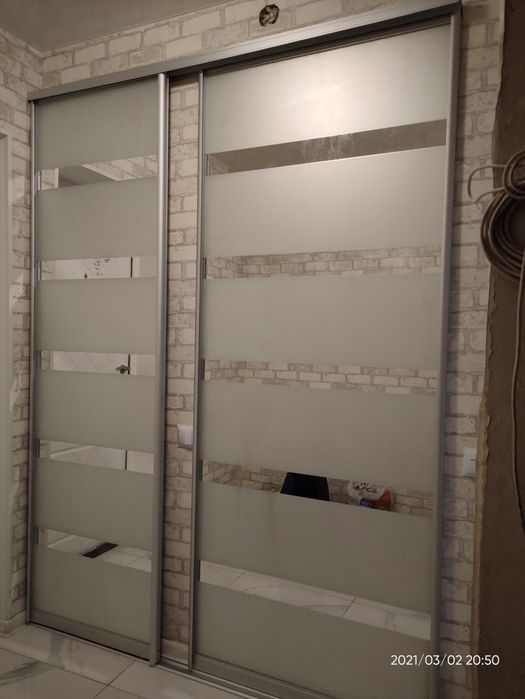 Раздвижные двери, системы , межкомнатные перегородки.