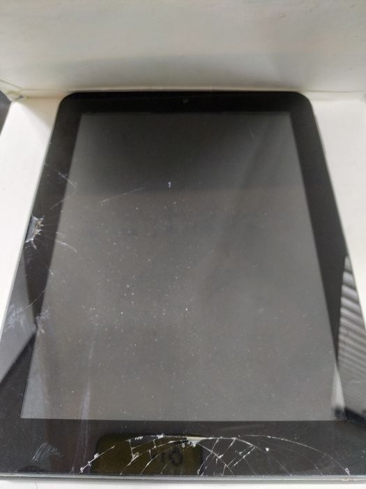 Планшетный  HP Prestigio Multipad 2
