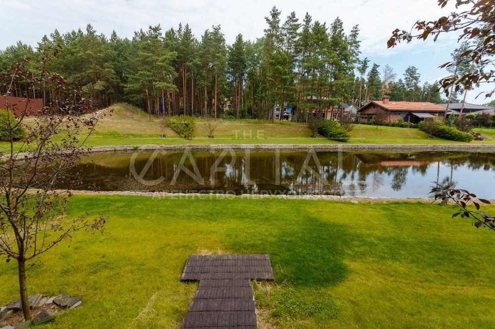 Продаж 2-поверхового будинку 200м2, с. Лебедівка, КМ Riviera Village