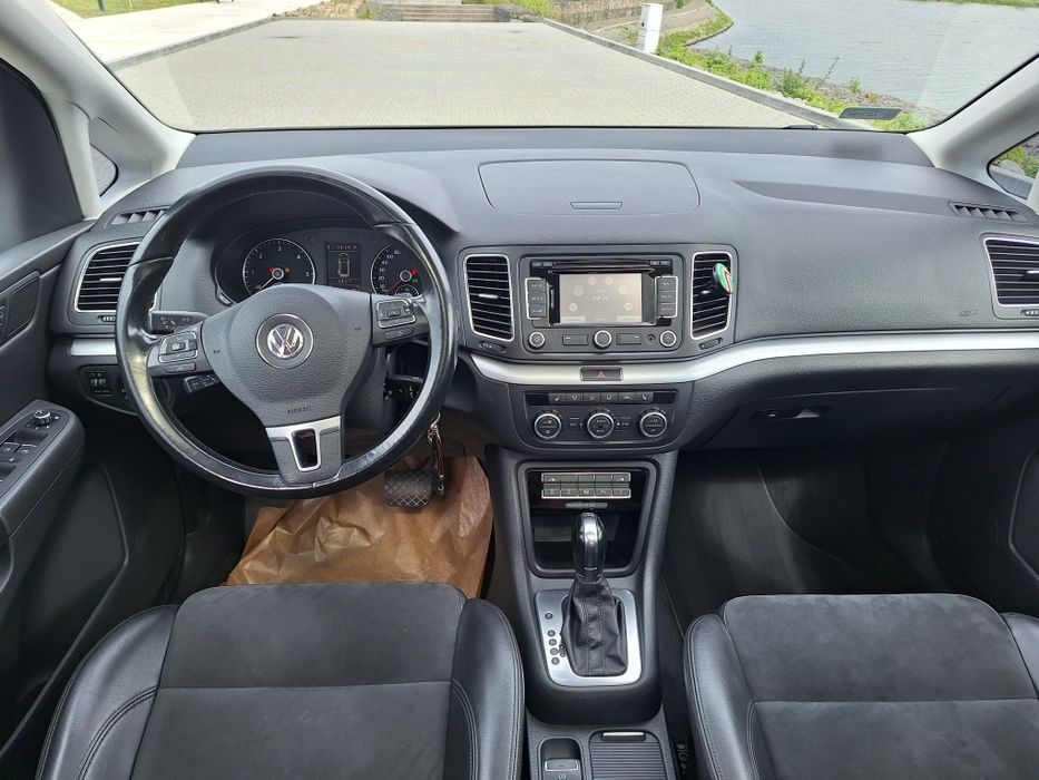 Volkswagen  Sharan