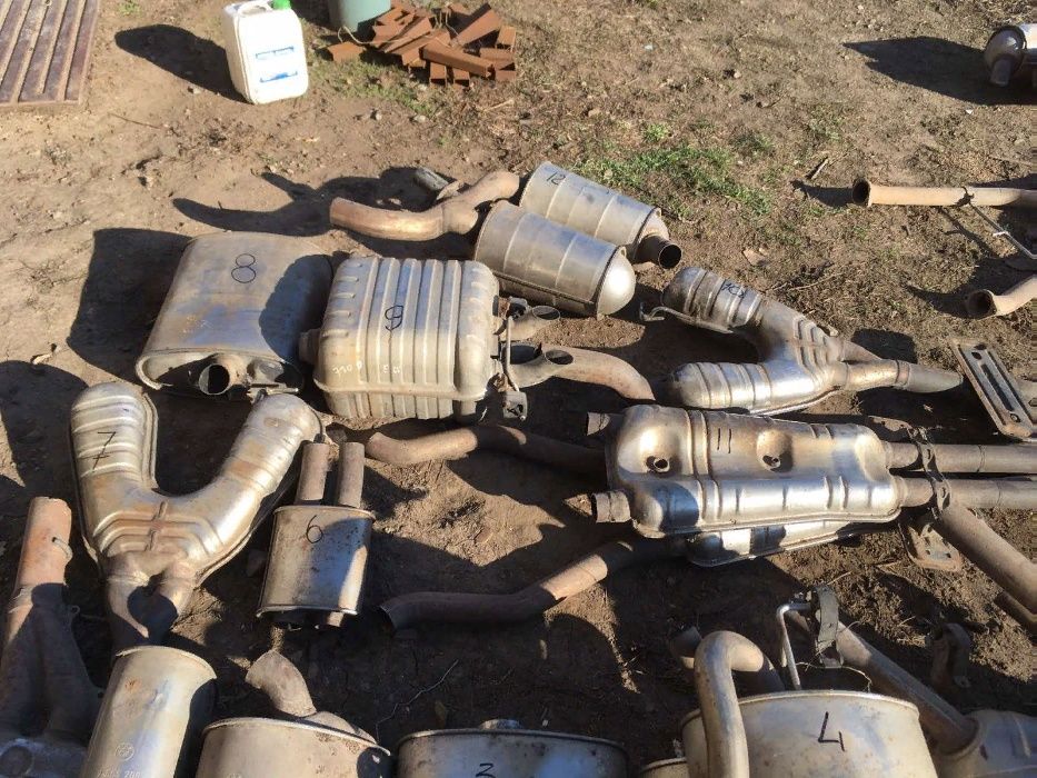 Глушители BMW оригинал, б\у