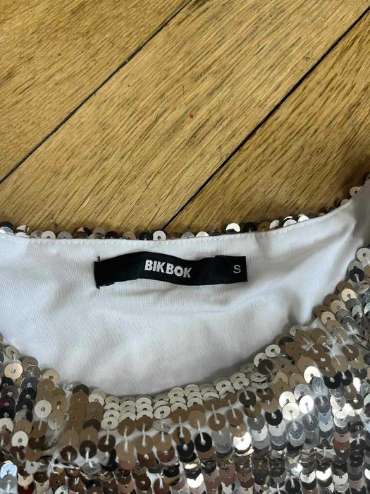 Sukienka cekiny r. S