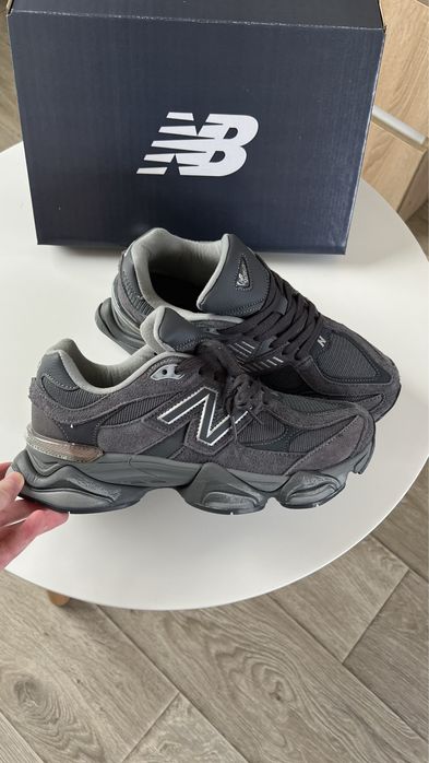 Чоловічі Жіночі кросівки нюбеланс cipi New balance 9060 grey