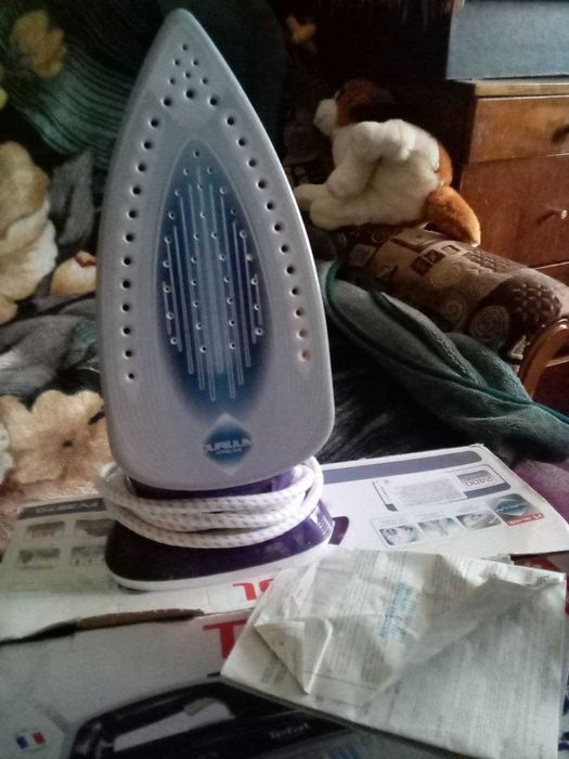 Праска TEFAL Easygliss,FV3970EO, кераміка,б/в, працююча