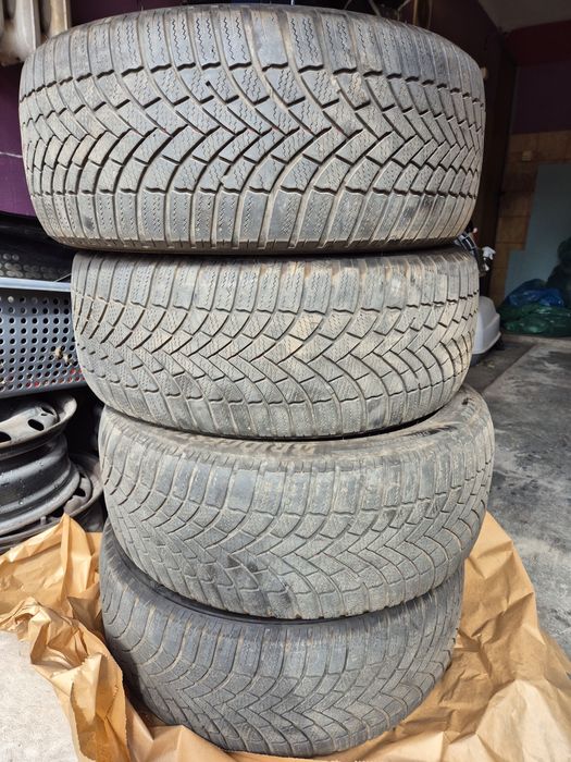 Opony zimowe bridgestone 225/50 r17 21rok