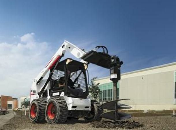 Будівельні послуги спецтехнікою (гідромолот, бур, бобкат, камаз)