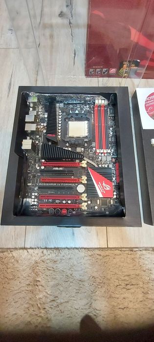 Phenom ll x4 965 +  Asus Crosshair lV Formula + Ram 4x 2gb.