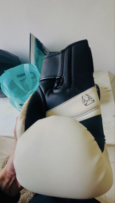 luvas de boxe Venum Elite