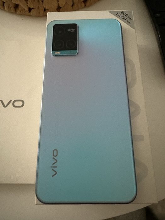 Telefon vivo 33s