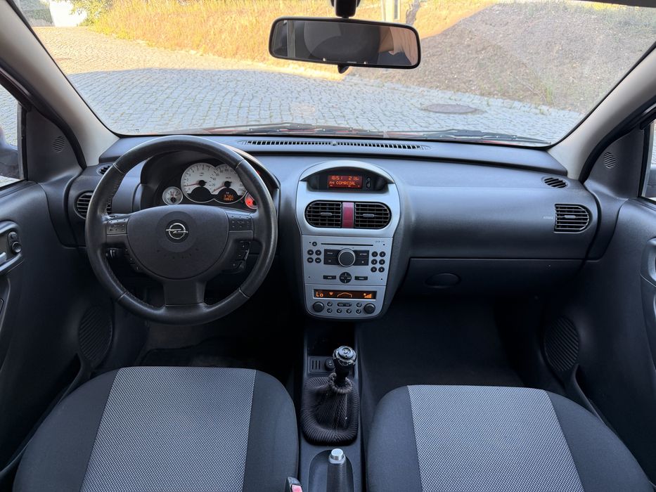 Opel corsa  5L 2006 1.0 sport full extras impecável