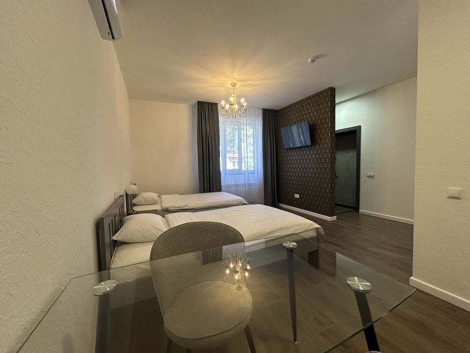 Окремі квартири-студії, готель Три Коня