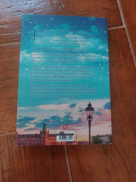 Livro "Desculpe Sr. Nobel" de Maria Helena Ventura