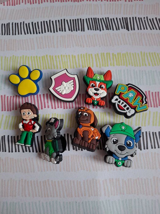 Przypinki do Crocs PSI PATROL do butów telefonu torby zestaw 10 szt