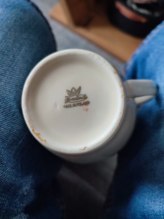 Ceramika PRL oddam w dobrej cenie.