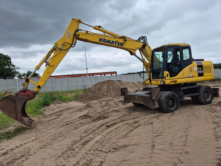 Komatsu Pw 160  Koparka komatsu Pw160  Rok 2007 Klimatyzacja