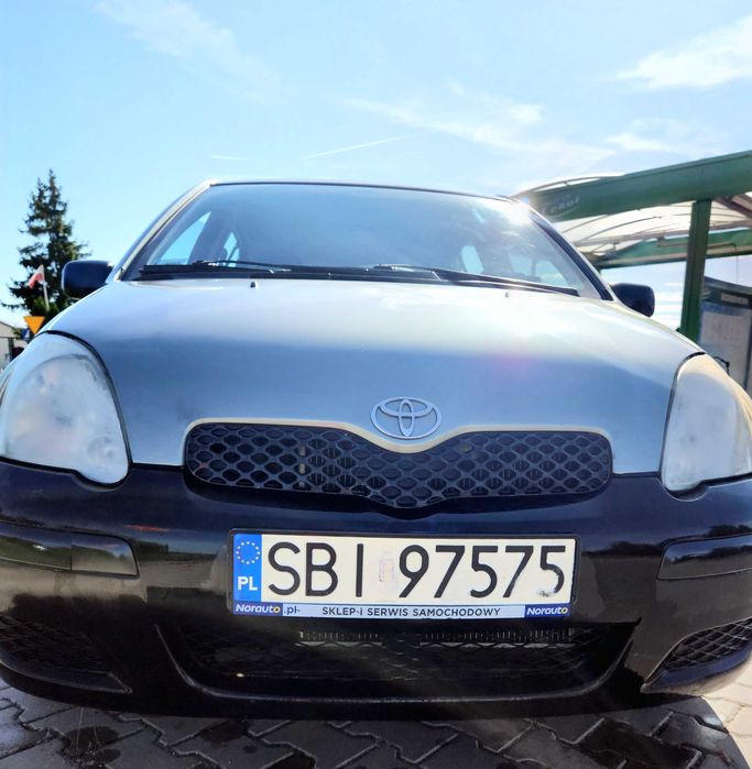 TOYOTA YARIS 1.0 bebzyna 2003 - niezawodna i oszczędna!