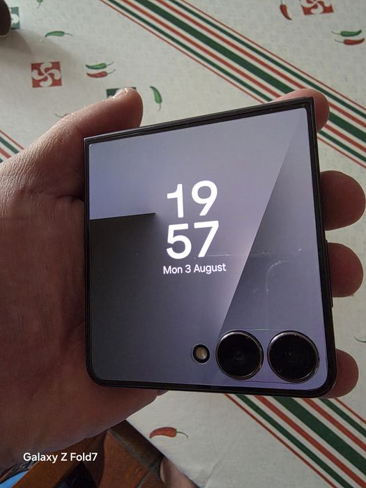 Samsung  zflip 7 256gb