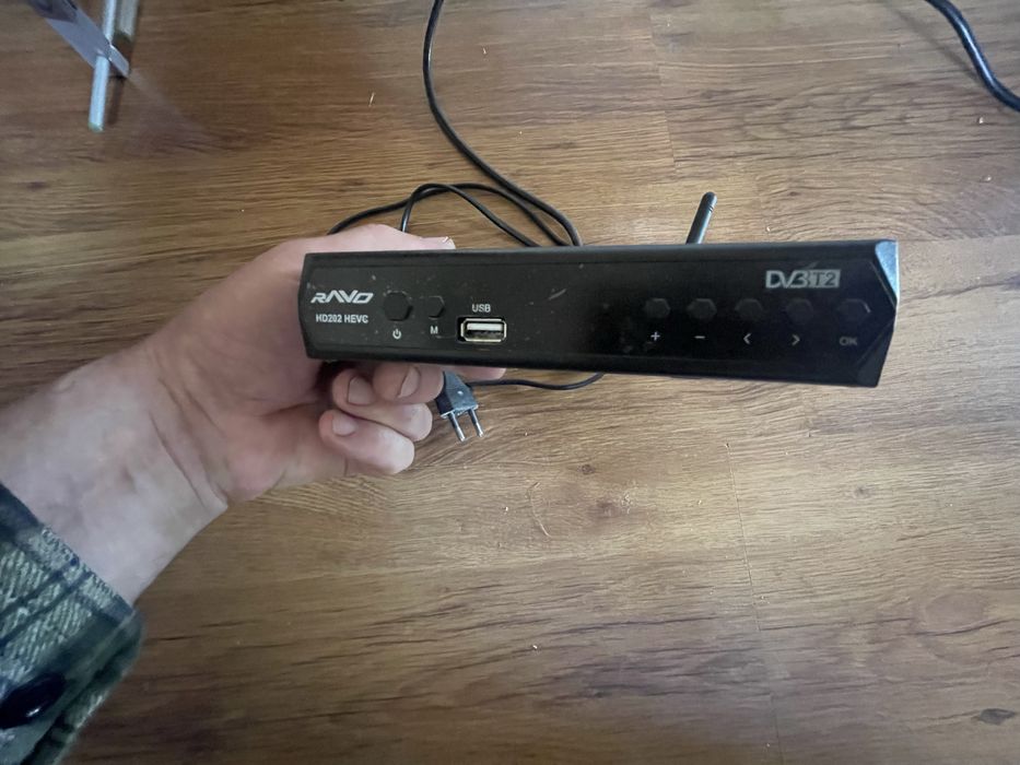 Zestaw telewizja naziemna - antena, tuner / dekoder, kanle
