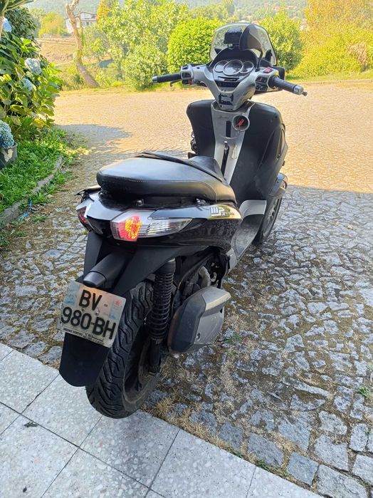 Piaggio MP3 125cc